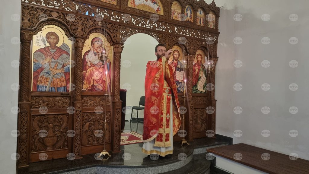 zabravihme da ostavim prostranstvo v nas v koeto da chuem glasa na bog kaza otecz ivan marinski v hram sv visarion smolenski https://netnews.bg/wp-content/uploads/2024/12/zabravihme-da-ostavim-prostranstvo-v-nas-v-koeto-da-chuem-glasa-na-bog-kaza-otecz-ivan-marinski-v-hram-sv-visarion-smolenski-scaled.jpg
