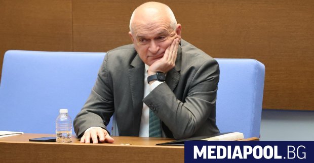 glavchev sthe predlaga hora v smetnata palata vapreki samneniyata za nesavmestimost https://netnews.bg/wp-content/uploads/2025/02/glavchev-sthe-predlaga-hora-v-smetnata-palata-vapreki-samneniyata-za-nesavmestimost-2.jpg