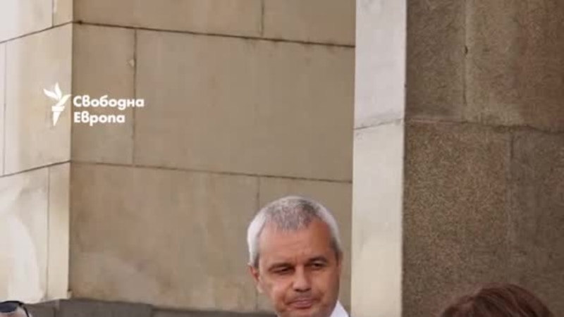 da svalim ursulite protest sresthu evroto s ruski znamena poiska ostavka na pravitelstvoto https://netnews.bg/wp-content/uploads/2025/09/da-svalim-ursulite-protest-sresthu-evroto-s-ruski-znamena-poiska-ostavka-na-pravitelstvoto-2.jpg