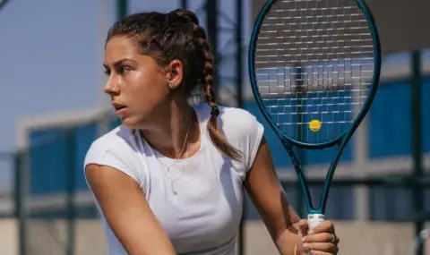 18 godishnata elizara aneva se klasira za chetvartfinalite v manchestar 1 https://netnews.bg/wp-content/uploads/2026/01/18-godishnata-elizara-aneva-se-klasira-za-chetvartfinalite-v-manchestar-1.webp