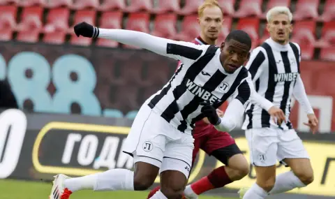 lokomotiv plovdiv prizna za razgovori s levski za zvezda na smarfovete 1 https://netnews.bg/wp-content/uploads/2026/01/lokomotiv-plovdiv-prizna-za-razgovori-s-levski-za-zvezda-na-smarfovete-1.webp