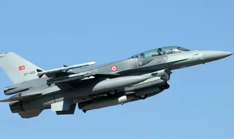 turski f 16 se razbi sled izlitane ot aviobazata si pilotat e zaginal video 1 https://netnews.bg/wp-content/uploads/2026/02/turski-f-16-se-razbi-sled-izlitane-ot-aviobazata-si-pilotat-e-zaginal-video-1.webp