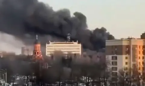 ВСУ нанесоха удари в предградие на Севастопол 5 https://netnews.bg/wp-content/uploads/2026/03/moskva-se-obrashta-kam-oon-za-atakata-na-ukraina-sreshtu-bransk-1.webp moskva se obrashta kam oon za atakata na ukraina sreshtu bransk 1 https://netnews.bg/wp-content/uploads/2026/03/moskva-se-obrashta-kam-oon-za-atakata-na-ukraina-sreshtu-bransk-1.webp