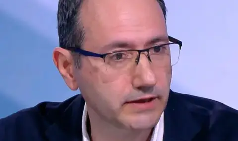 nikola ankov da gasite inflacia s darjavni pari e vse edno da gasite ogan s benzin 1 https://netnews.bg/wp-content/uploads/2026/03/nikola-ankov-da-gasite-inflacia-s-darjavni-pari-e-vse-edno-da-gasite-ogan-s-benzin-1.webp