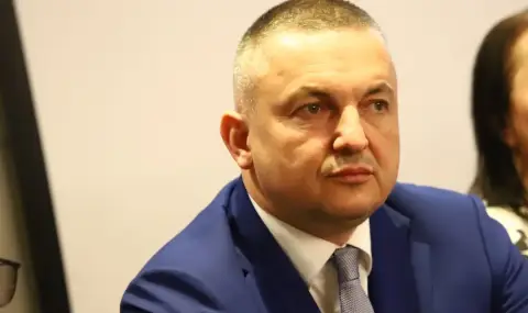 Съдът даде ход на делото срещу бившия варненски кмет Иван Портних