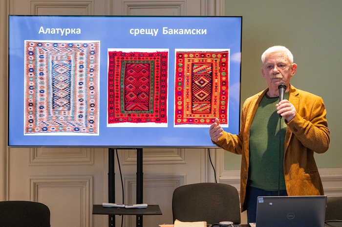 Мисия „Завръщане“: Нидерландец спасява българското килимарско изкуство