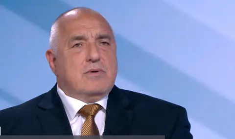 borisov evala mu prava na radev kak natika pp db s tova upravlenie umno se promakna mejdu glupavite pp db i gerb 1 https://netnews.bg/wp-content/uploads/2026/04/borisov-evala-mu-prava-na-radev-kak-natika-pp-db-s-tova-upravlenie-umno-se-promakna-mejdu-glupavite-pp-db-i-gerb-1.webp