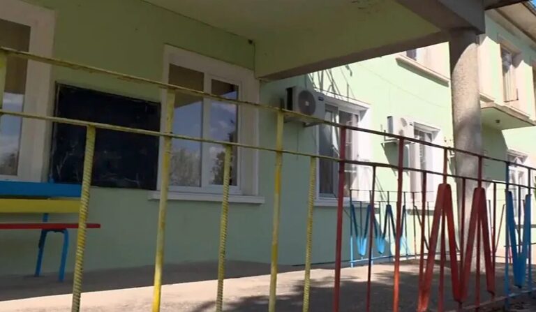 Скандал в Стамболово: Родители обвиняват директор на детска градина в системен тормоз
