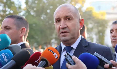 Пътят на Румен Радев: От младши пилот в Равнец до незаобиколим фактор в 52-ия парламент