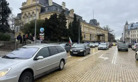 Протестно автошествие в София заради високите цени на горивата