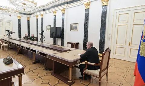 Пламъци над Туапсе: Путин изпрати спешно министър Куренков заради масирани удари