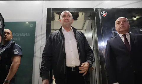 „Тренд“: Основните избиратели на Радев са бивш електорат на ПП-ДБ, ГЕРБ и БСП