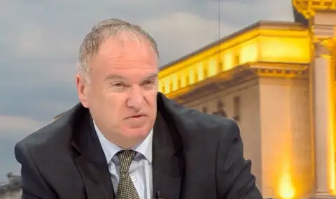 Владимир Чуков: Речта на Тръмп към нацията беше словесна салата