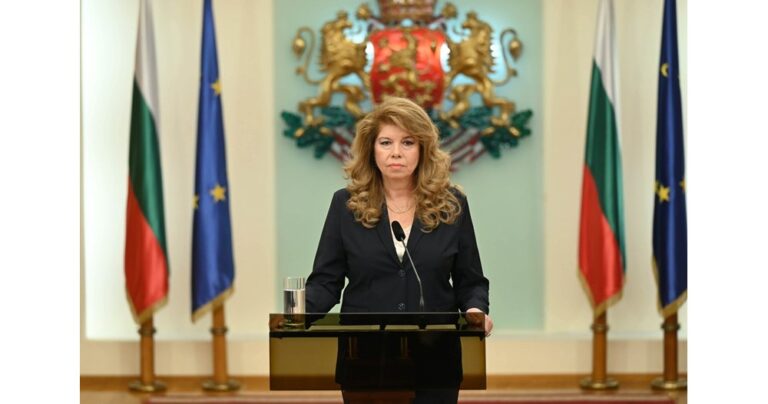 Дипломатическа мисия: Илияна Йотова в сърцето на Армения