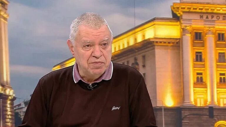 Михаил Константинов: Предстоят критични външнополитически изпитания за България