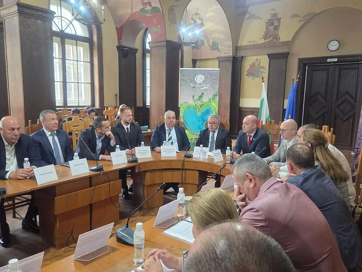 пътната карта към 2026: нова стратегия за българския туризъм