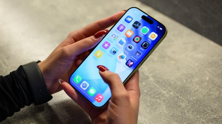 iPhone триумфира в САЩ: Как Apple измести Android от трона?