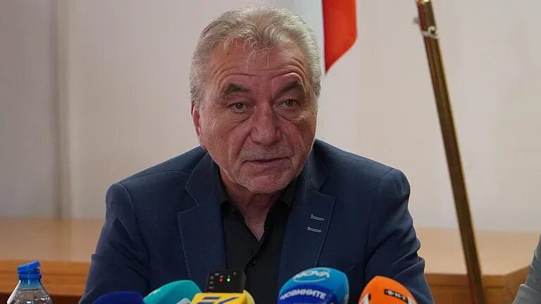 край на ценовата примка? регулаторът с мащабен план за пазара на горива