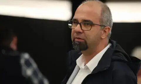 Скритите нишки на властта: Кой всъщност управлява външната политика на България?